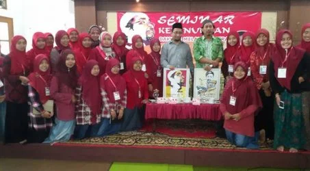 Pesan Kang Abik Untuk Penulis Muda