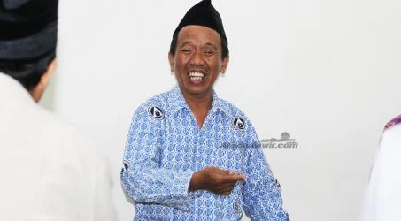 Dawuh Kiai Hafidh, Nobar Timnas dan Self Healing ala Santri