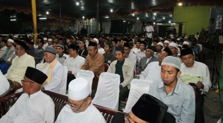 Semarak Haul 78 : “Ribuan Jama’ah Padati Krapyak”