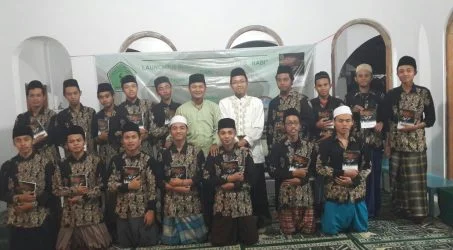 Launching Buku Gramatika Arab “Araabi’”, Madrasah Diniyah Salafiah Komplek L
