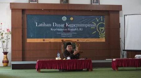 Prioritas Adalah Kunci, LDK dan Rapat Program Kerja Pengurus Komplek R2