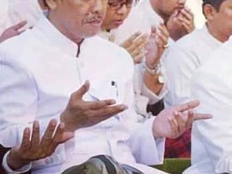 Berbakti Kepada Orang Tua Sebelum Jihad