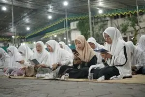 Semarak Haul ke-85: Pembacaan Qasidah Burdah