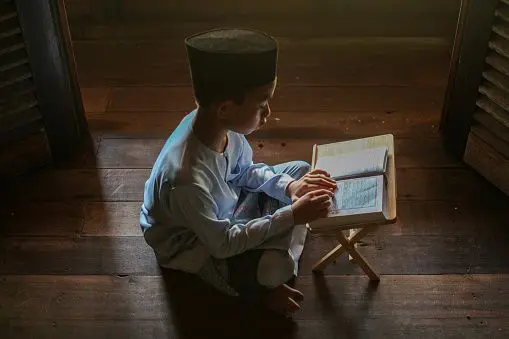Menggemakan Literasi di Lingkungan Pesantren