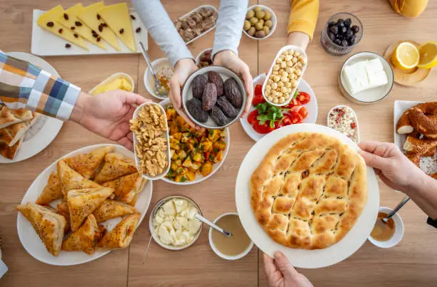 Benarkah Puasa Bikin Lemas? Sains Justru Berkata Sebaliknya!